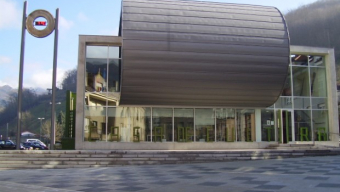 Biblioteca de Laviana