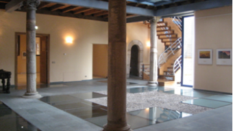 Biblioteca de Cangas de Narcea