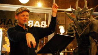El poeta asturiano Daniel Orviz consigue el campeonato europeo de ‘Poetry Slam’