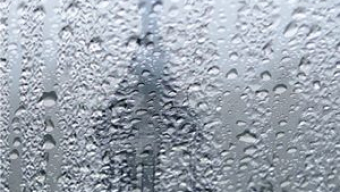 Presentación de ‘Una ciudad bajo la lluvia’ de Victoria R. Gil