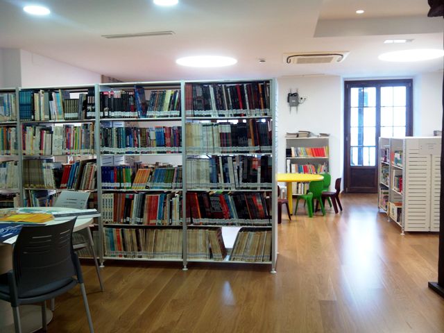 La Biblioteca de Villaviciosa, templo del cómic